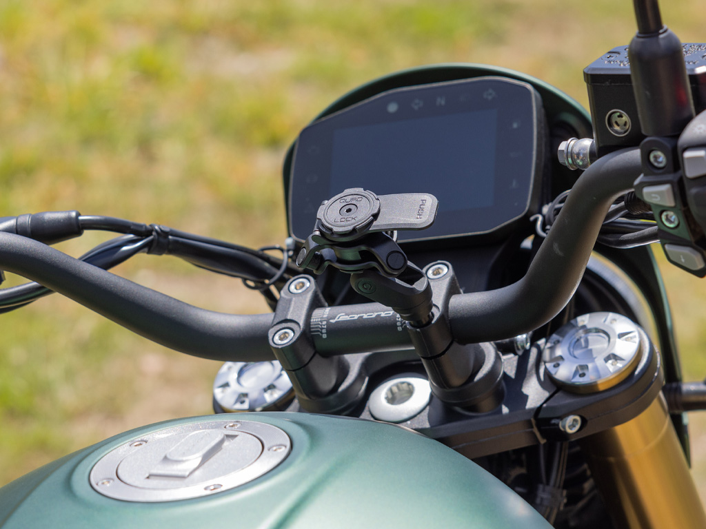 Крепление в траверсу мотоцикла Quad Lock® Handlebar Clamp Mount PRO