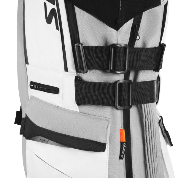 ARRAKIS-III-GREY-BLUE-RED-6